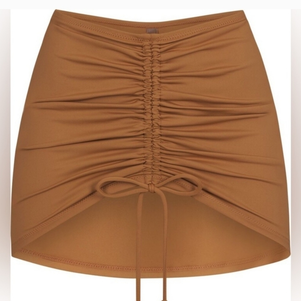 SKIMS SIGNATURE SWIM RUCHED MINI SKIRT cover up ALMOND brown 4x NWT